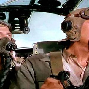 Bilder Flammen über Fernost