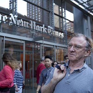 Bilder Cartoonists - Foot Soldiers of Democracy