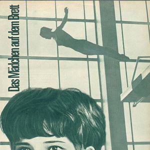 Bilder Das Mädchen auf dem Brett