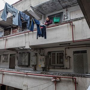 Bilder Hide and Seek - Kein Entkommen