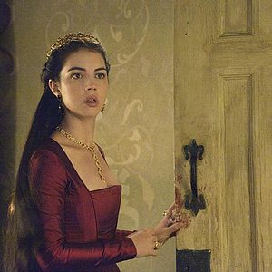 Bilder Adelaide Kane