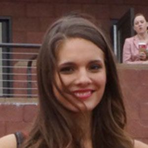 Bilder Caitlin Stasey