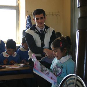 Bilder İki Dil Bir Bavul