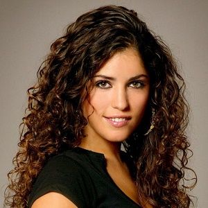 Bilder Yolanthe Cabau
