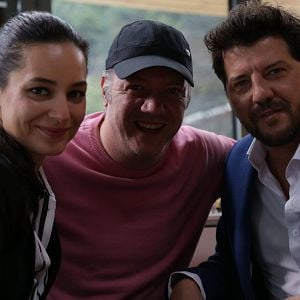 Bilder Aşk Olsun - Der Liebesdoktor