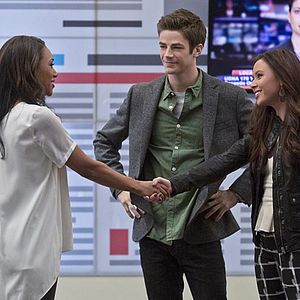 Bilder Candice Patton