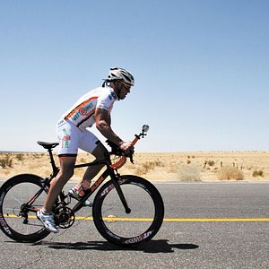 Bilder Attention: A Life in Extremes