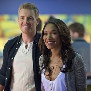 Bilder Candice Patton