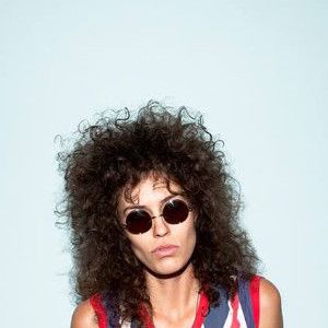 Bilder Lizzie Hollins