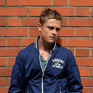 Bilder Standing Tall