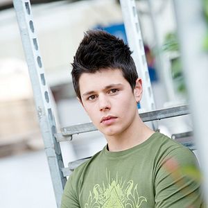 Bilder Candice Renoir