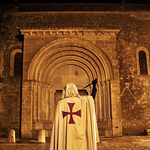 Bilder Meurtres à Carcassonne