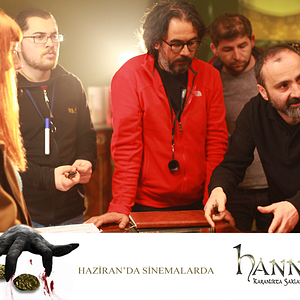 Bilder Hannas: Karanlıkta Saklanan