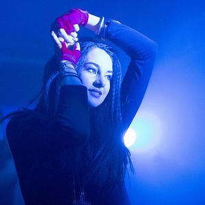 Bilder Wie ein weißer Vogel im Schneesturm