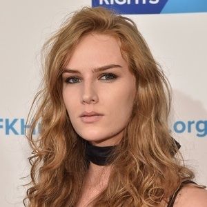 Bilder Charlotte Kirk