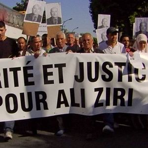 Bilder Qui a tué Ali Ziri ?