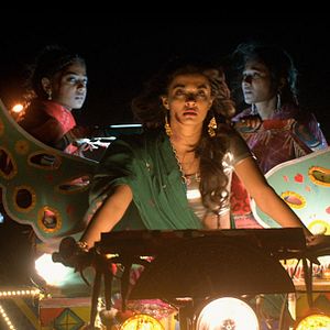 Bilder Surveen Chawla