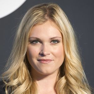 Bilder Eliza Taylor