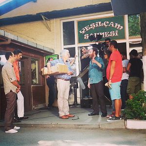 Bilder Piyasadan Büyük Alacağımız Var