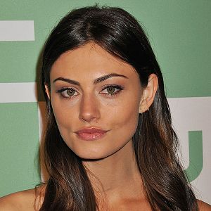 Bilder Phoebe Tonkin