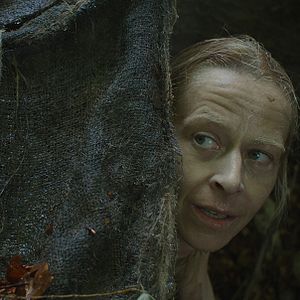 Bilder Couple in a Hole