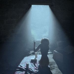 Bilder Spring - Love Is a Monster