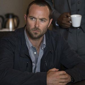 Bilder Sullivan Stapleton