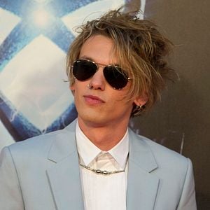 Bilder Jamie Campbell Bower