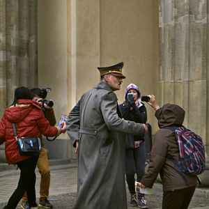 Bilder Er ist wieder da