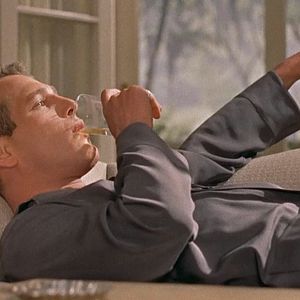 Bilder Die Katze auf dem heißen Blechdach