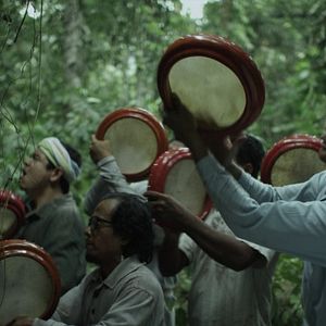 Bilder Men Who Save The World