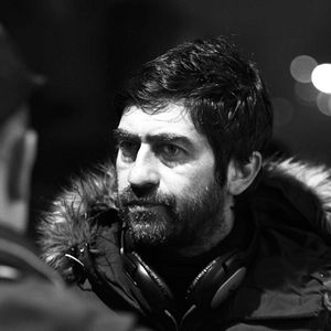 Bilder Abluka - Jeder misstraut jedem