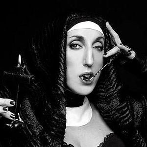 Bilder The Material Boy