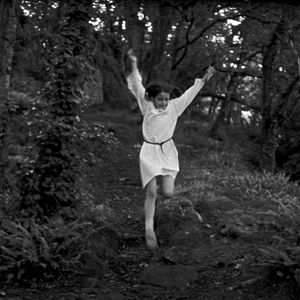 Bilder Les Filles au Moyen Âge