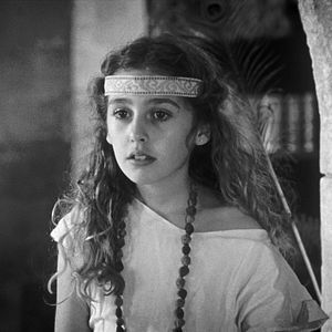 Bilder Les Filles au Moyen Âge