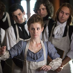 Bilder Die Hebamme II