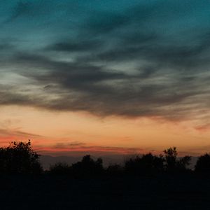 Bilder Above and Below