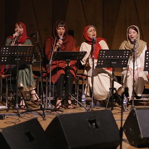 Bilder No Land's Song