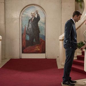 Bilder Falling Snow - Zwischen Liebe und Verrat