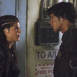 Bilder Marie Avgeropoulos