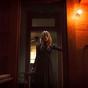 Bilder Beth Riesgraf