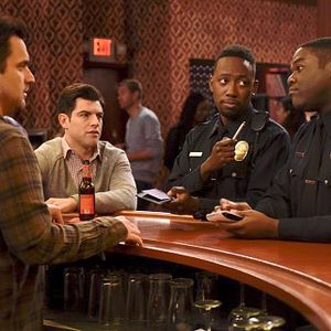 Bilder Max Greenfield