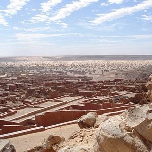 Bilder Awaiting for men