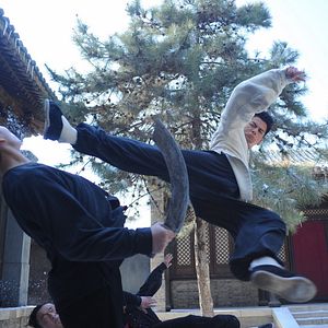 Bilder Monk Comes Down The Mountain