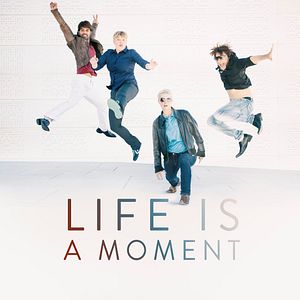 Bilder Life Is A Moment