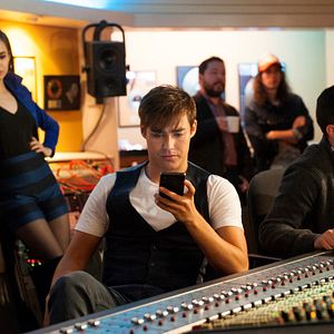 Bilder Tini: Violettas Zukunft