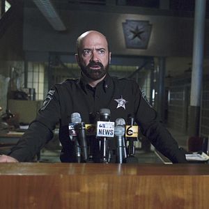 Bilder Matt Servitto