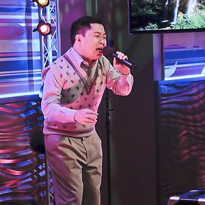 Bilder 2 Broke Girls