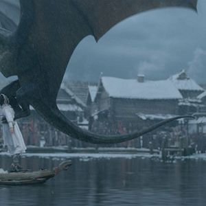 Bilder Dragon - Love Is a Scary Tale