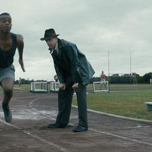 Bilder Stephan James